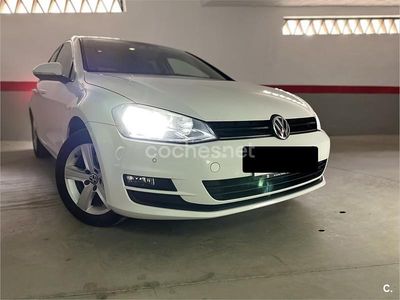 Usado VW Golf VII Advance 140 CV (102 kW) 2014 Blanco Berlina