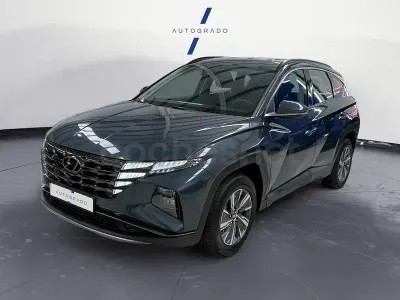 Usado Hyundai Tucson 230 CV (169 kW) 2022 Gris / plata SUV