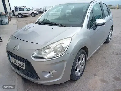 Usado Citroën C3 70 CV (51 kW) 2012 Gris