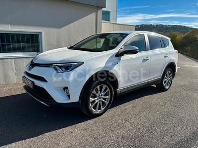 Blanco Usado 2017 Toyota RAV4 Hybrid Advance SUV | 22.850 € (Precio justo)