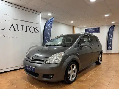Usado Toyota Corolla Verso Sport 177 CV (130 kW) 2007 Gris / plata Monovolumen