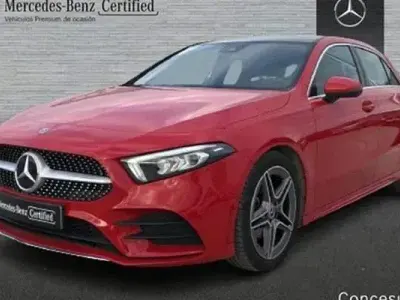 Usado Mercedes A200 163 CV (119 kW) 2022 Rojo