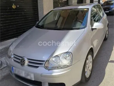 Usado VW Golf IV Sportline 150 CV (110 kW) 2005 Gris / plata Berlina