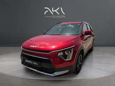 Usado Kia Niro 129 CV (94 kW) 2025 Rojo SUV