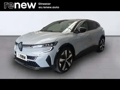 Usado Renault Megane E-Tech Techno 96 kW (131 CV) 2023 Gris Utilitario