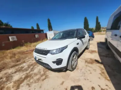Usado Land Rover Discovery Sport HSE 150 CV (110 kW) 2017 Blanco SUV