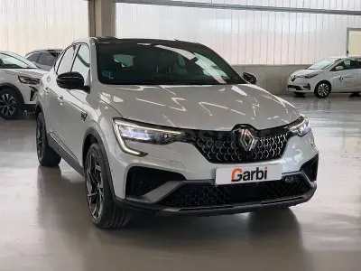 Usado Renault Arkana Esprit Alpine 145 CV (106 kW) 2024 Blanco SUV
