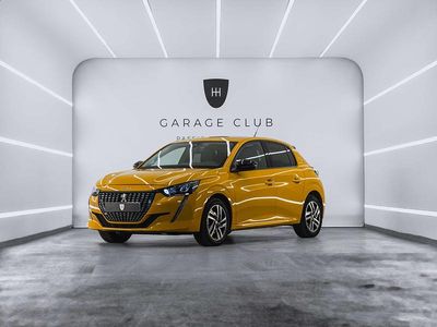 Usado Peugeot 208 Allure 102 CV (75 kW) 2022 Amarillo Utilitario