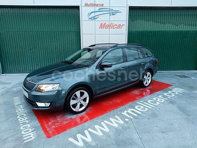 Gris / plata Usado 2016 Skoda Octavia Style Familiar | 12.990 € (Precio justo)