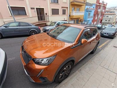 Usado Peugeot 2008 Active 100 CV (73 kW) 2022 Naranja SUV