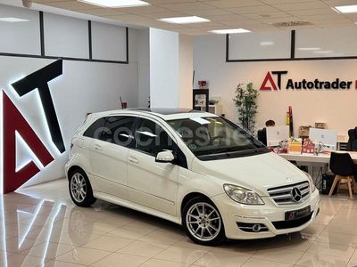 Mercedes B180