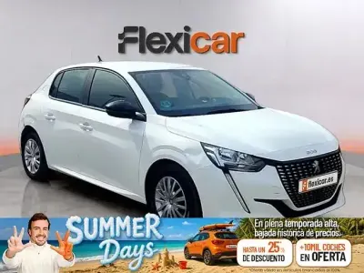 Usado Peugeot 208 Active 100 CV (73 kW) 2022 Blanco Utilitario