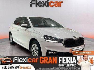 Usado Skoda Fabia Selection 95 CV (69 kW) 2024 Blanco Berlina