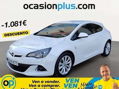 Usado Opel Astra GTC Sportive 140 CV (102 kW) 2019 Blanco Utilitario