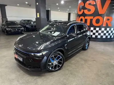 Usado Lynk & Co 01 261 CV (191 kW) 2022 Negro SUV