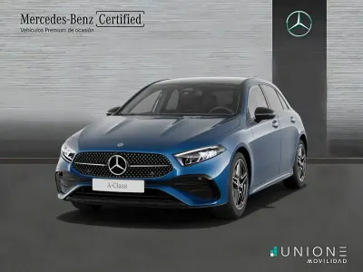 Usado Mercedes A250 120 CV (88 kW) 2024 Azul Berlina