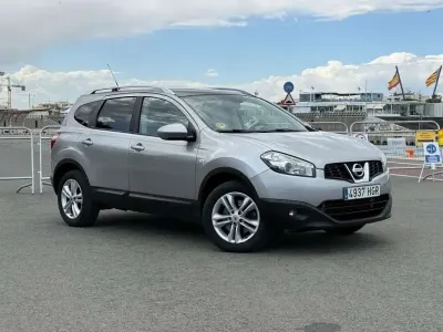 Usado Nissan Qashqai Acenta 150 HP (110 kW) 2011 Cinzento SUV