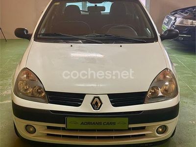 Usado Renault Clio II Authentique 80 CV (58 kW) 2004 Blanco Berlina