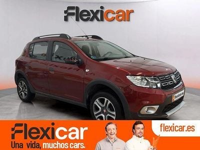 Usado Dacia Sandero Essentiel 90 CV (66 kW) 2019 Rojo