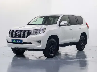 Używany Toyota Land Cruiser 177 KM (130 kW) 2018 Biały SUV