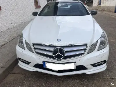 Usado Mercedes E500 Avantgarde 388 CV (285 kW) 2010 Blanco Coupe