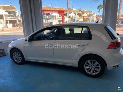 Blanco Usado 2015 VW Golf Business Berlina | 7500 € (Buen precio)