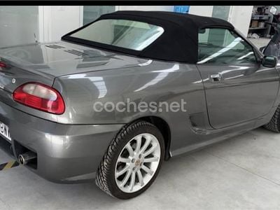 Usado MG TF 160 CV (117 kW) 2002 Gris / plata Descapotable