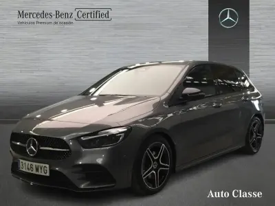 Usado Mercedes B200 150 CV (110 kW) 2025 Gris montaña Utilitario