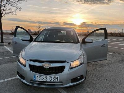 Usado Chevrolet Cruze 2009 Gris Berlina