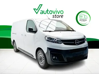 Usado Opel Vivaro 136 CV (100 kW) 2023 Blanco Monovolumen