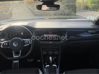 Usado VW T-Roc Sportline 150 CV (110 kW) 2019 Blanco SUV