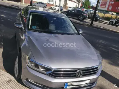 Używany VW Passat 150 KM (110 kW) 2019 Szary Sedan/Limuzyna