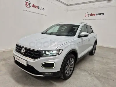 Usado VW T-Roc Sportline 150 CV (110 kW) 2022 Gris / plata SUV