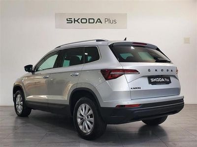 Gris plata Usado 2022 Skoda Karoq Ambition SUV | 22.990 € (Buen precio)