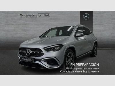 Blanco Usado 2025 Mercedes GLA250 AMG line SUV | 43.490 € (Precio justo)