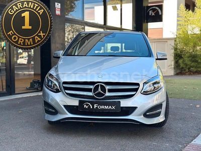 Usado Mercedes B180 109 CV (80 kW) 2015 Gris / plata Monovolumen