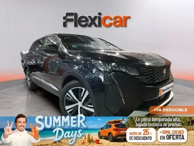 Usado Peugeot 5008 Active 136 CV (100 kW) 2024 Gris SUV