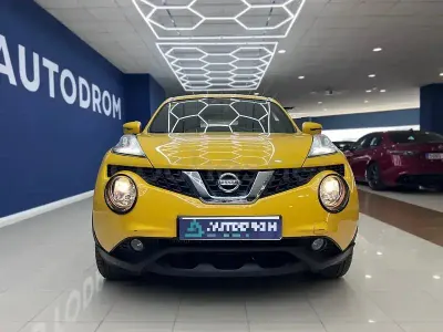 Usado Nissan Juke Acenta 115 CV (84 kW) 2016 Naranja SUV