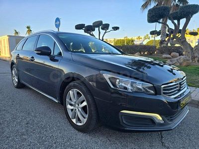 Usado Peugeot 508 SW Active 165 CV (121 kW) 2016 Gris / plata Familiar