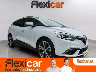 Usado Renault Scénic Zen 120 CV (88 kW) 2019 Blanco