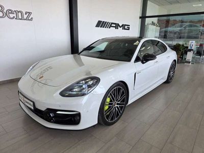 Porsche Panamera 4S