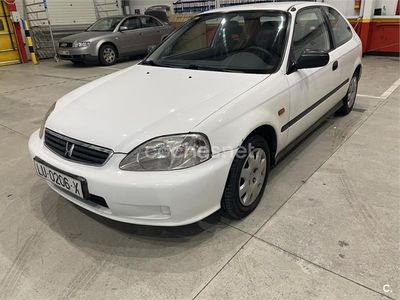 Usado Honda Civic S 90 CV (66 kW) 2000 Blanco Berlina