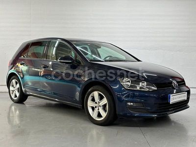 Azul Usado 2016 VW Golf VII Advance Berlina | 13.490 € (Buen precio)