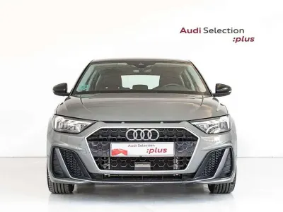 Usado Audi A1 Sportback 116 CV (85 kW) 2025 Gris Utilitario