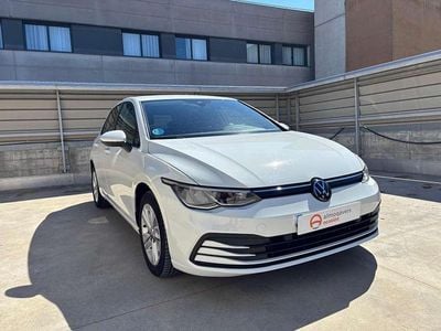 Usado VW Golf Life 110 CV (80 kW) 2024 Blanco SUV