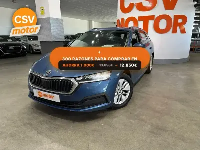Usado Skoda Octavia Business Line 110 CV (80 kW) 2021 Azul Utilitario
