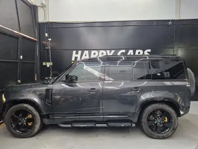 Usado Land Rover Defender SE 249 CV (183 kW) 2023 Negro SUV