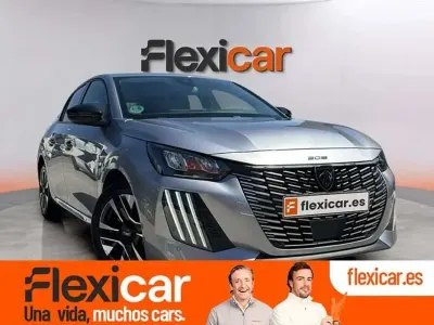 Usado Peugeot 208 Allure 101 CV (74 kW) 2025 Gris Utilitario