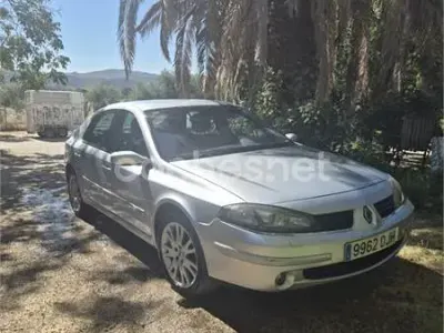 Usado Renault Laguna II Privilege 120 CV (88 kW) 2005 Blanco Berlina