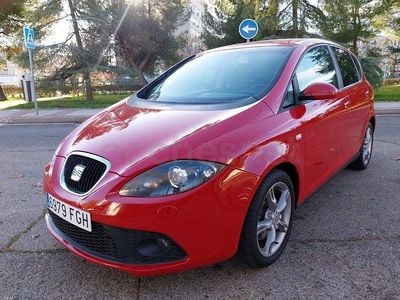 Rojo Usado 2007 Seat Altea FR Monovolumen | 6990 € (Un poco caro)